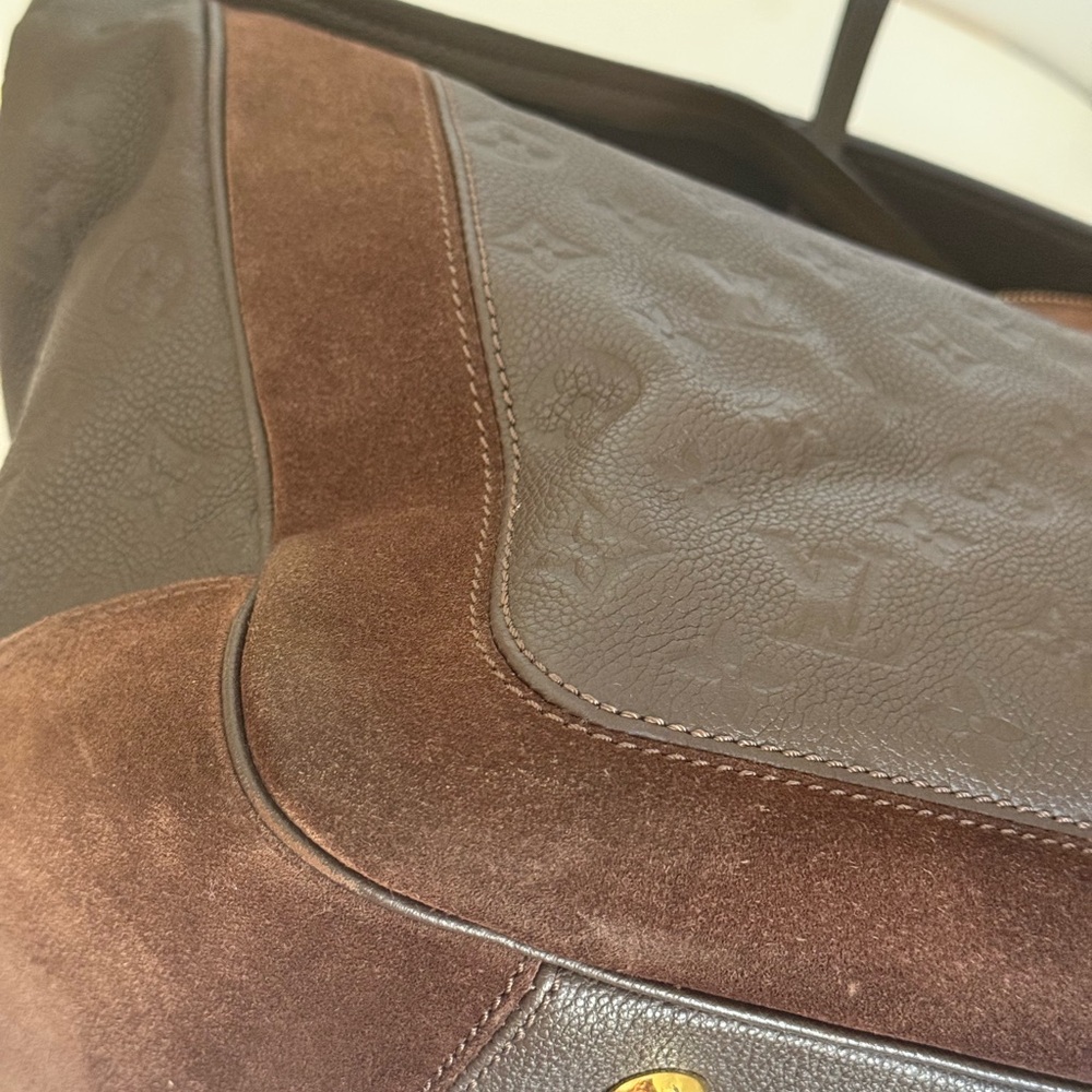 Louis Vuitton Audacieuse MM 🌟 - Picture 9 of 16